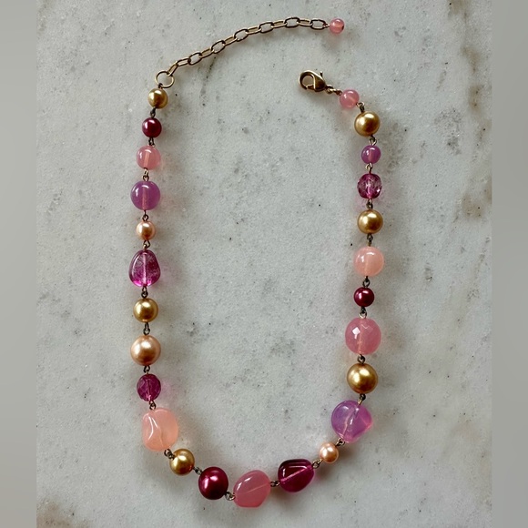 Anthropologie Jewelry - Anthropologie Pink Stone Necklace | Pink and gold beaded necklace